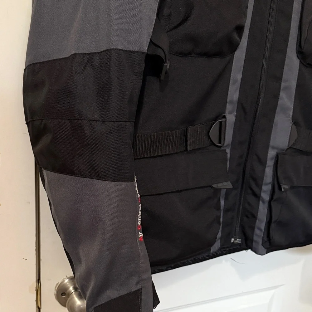 Heated Performance Jacket - Black and Gray - Picture 7 of 17